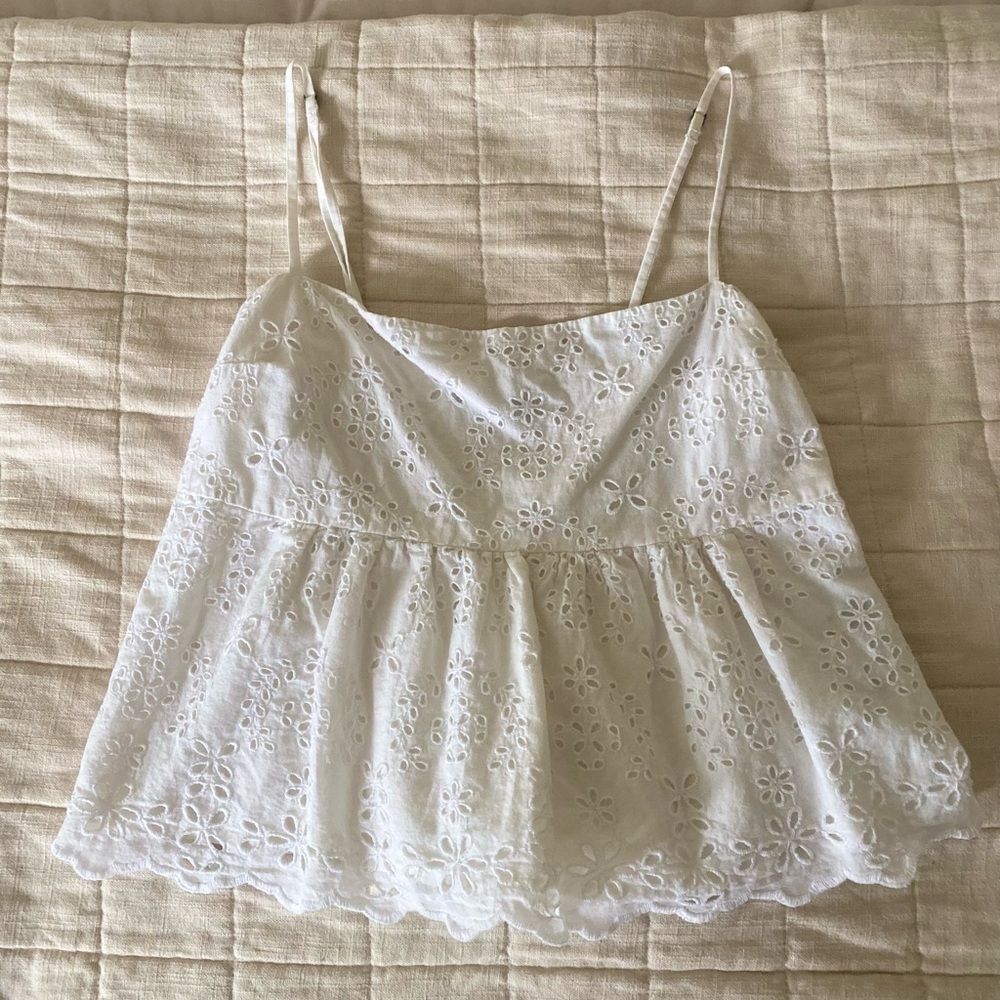 Abercrombie | White Eyelet Peplum Top Blouse Medium